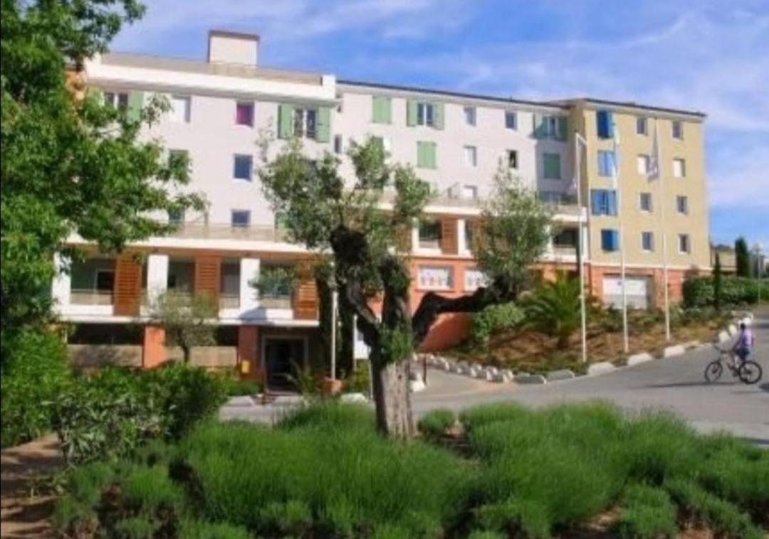 Appartement Frejus 5 Min De La Plage, 1 Min Centre Ville 외부 사진