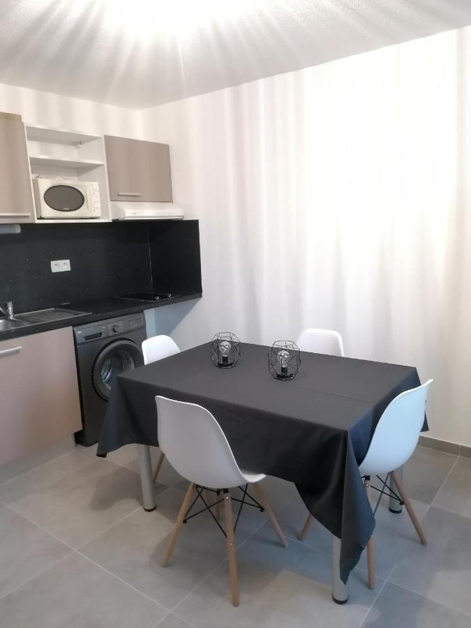 Appartement Frejus 5 Min De La Plage, 1 Min Centre Ville 외부 사진